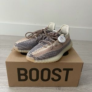 Yeezy Boots 350 v2 Ash Pearl - limited edition